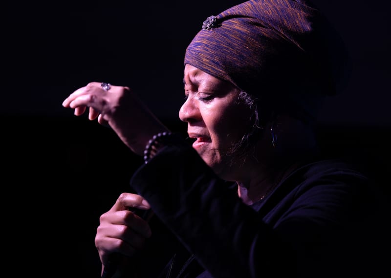 Linda Smith; performance at Gardenia, October 2023.