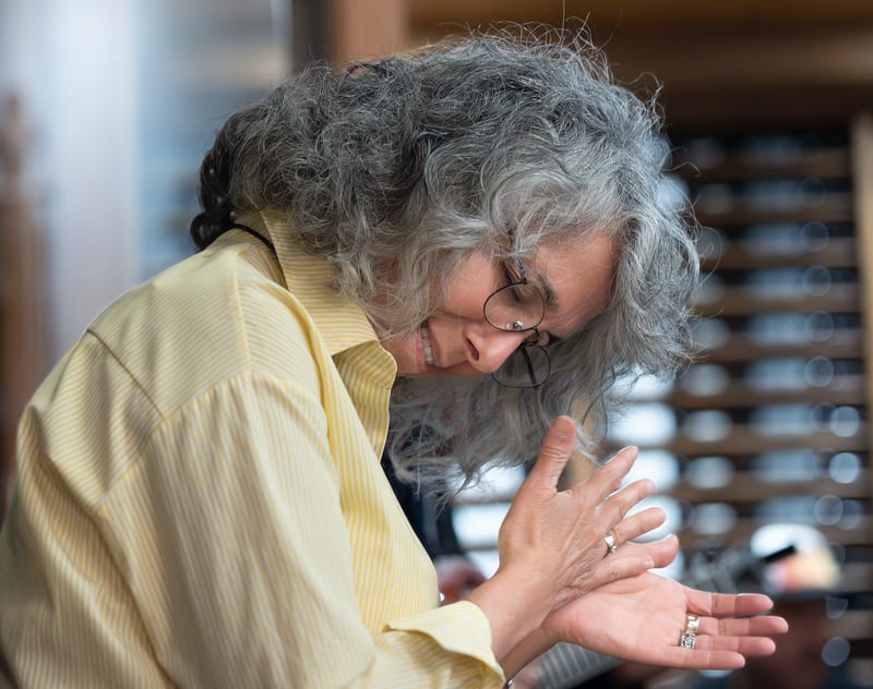 Cathy Segal Garcia; performance at Urban Press Winery, November 2023.