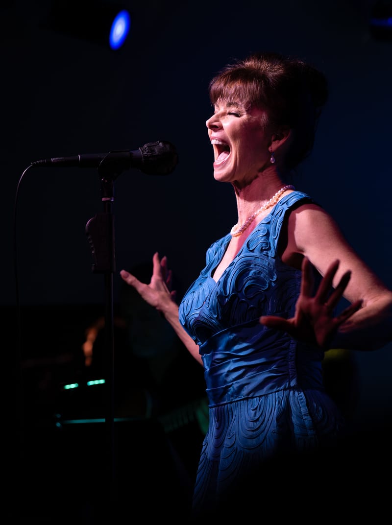 Charlotte Carpenter; performance at Gardenia, December 2023.