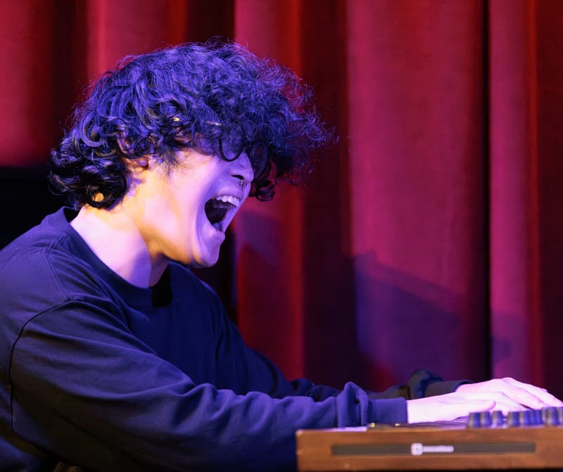 Leo Berenguel; performance at Hotel Cafe, July 2024.