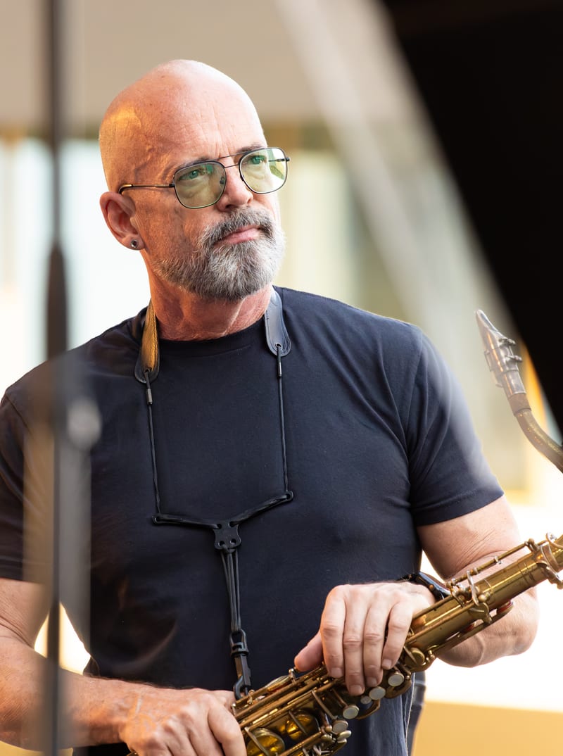 Scott Gilman; performance at LACMA, August 2025.