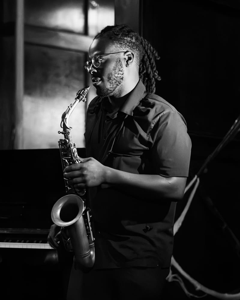 Joseph Miller; performance at 3 Clubs, November 2025.
