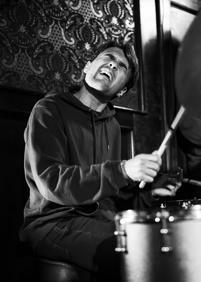 Nicolas Gachot; performance at 3 Clubs, November 2025.
